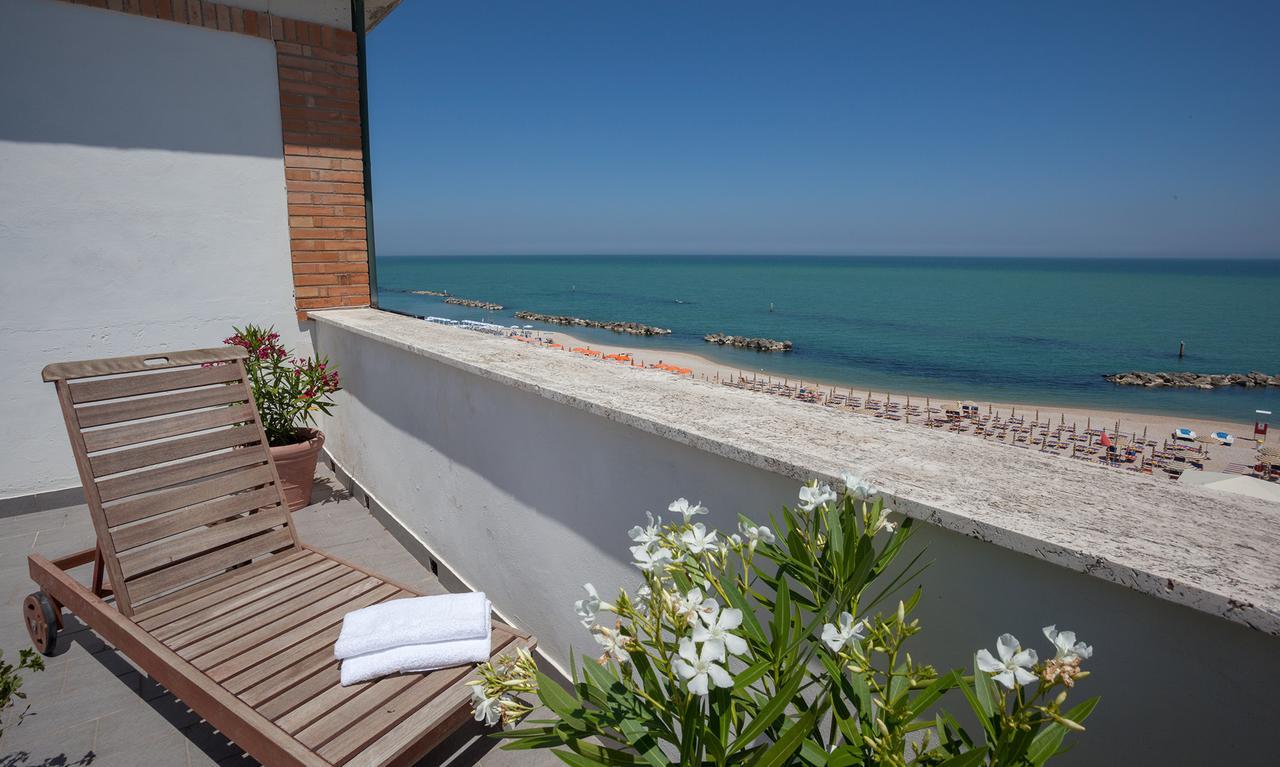 Hotel Bianchi Nicola Porto Recanati Exterior foto